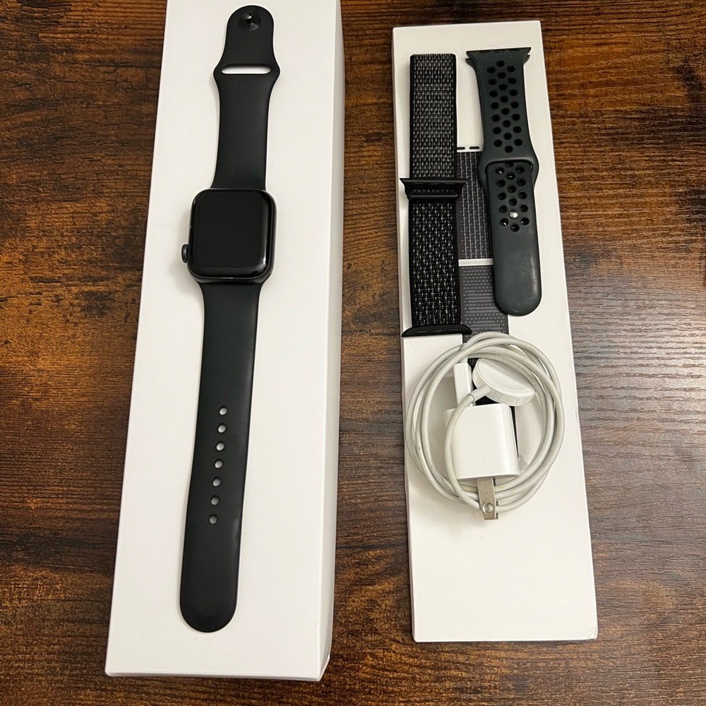Apple Watch Series 5 gps + cellular